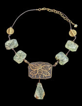 bee & prehnite set
