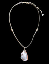 chalcedony pendant set