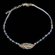 leaf & blue pearl choker set
