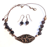leaf & garnet set