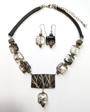 trees & tourmalinated quartz set