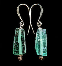 tree &  fluorite & roman glass set