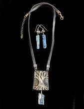 tree & kyanite pendant set