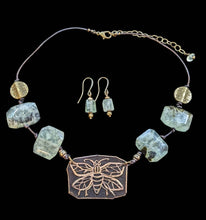 bee & prehnite set