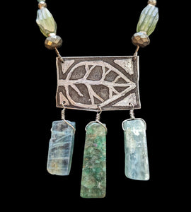 Leaf & Mixed Stones Set