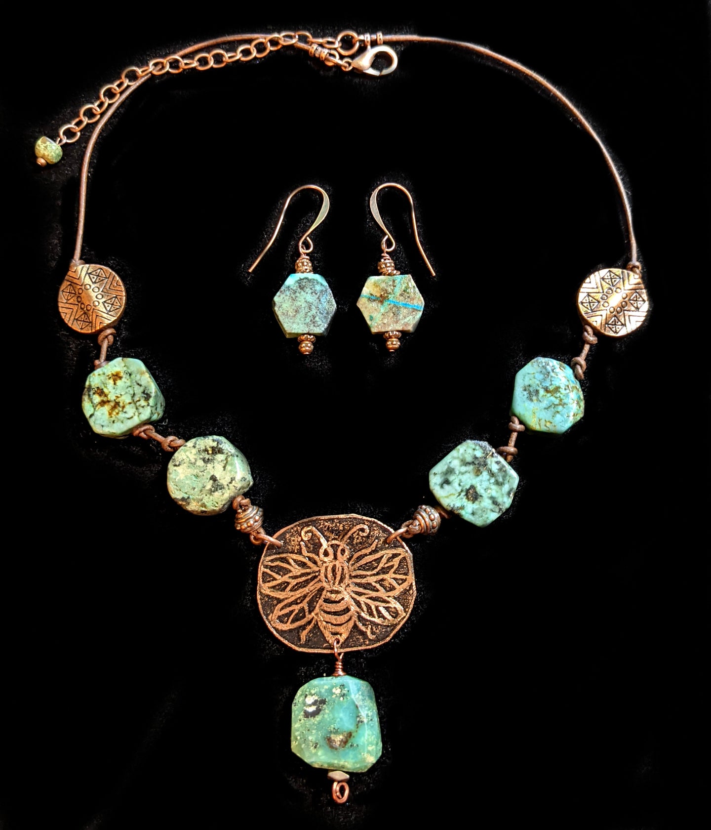 bee & african turquoise set