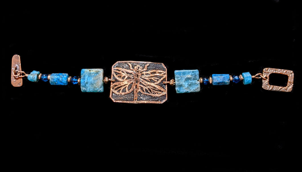 Dragonfly & Apatite Bracelet - Sunroot Studio